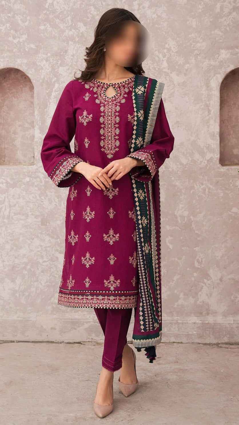 URGE Pure Airjet Lawn Embroidered 3PC Suit with Digital Printed Lawn Dupatta – U - Women's Fashion available at Ghar
