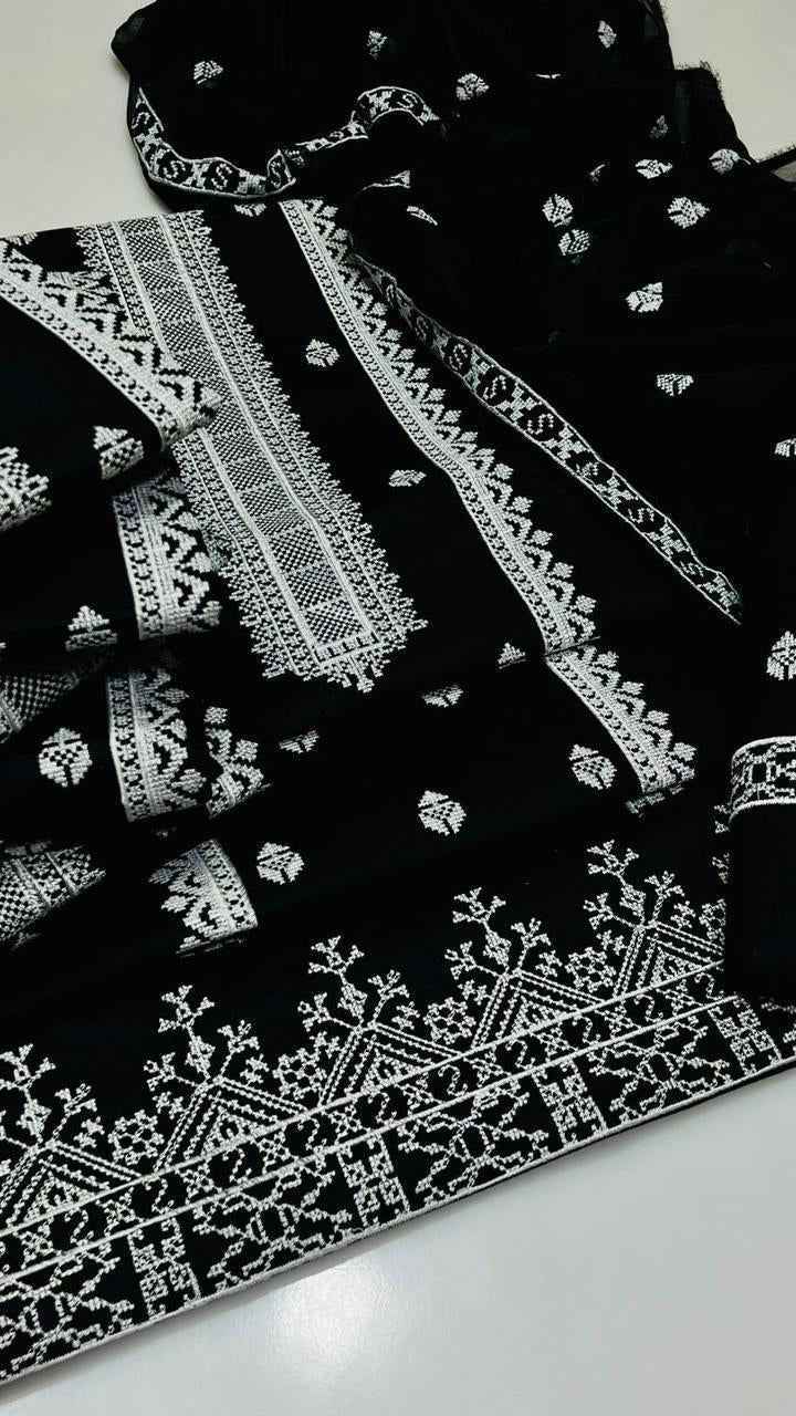 Luxury Cross Stitch Embroidered Lawn 3PC Suit with Crinkle Chiffon Dupatta – Uns - Women's Fashion available at Ghar